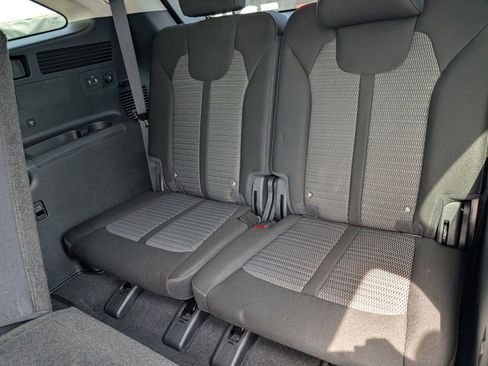 New 2026 Kia Sorento LX FWD image 25