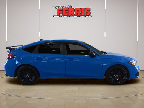 Used 2024 Honda Civic Sport image 6