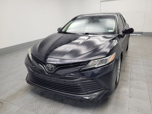 Used 2019 Toyota Camry LE FWD image 15