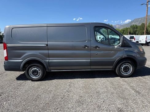 Used 2015 Ford Transit 150 130 Low Roof RWD image 2