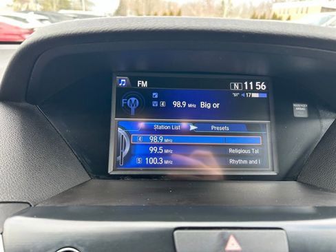 Used 2017 Acura MDX SH-AWD image 26