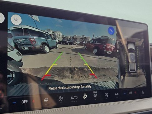 New 2026 Ford Maverick Lariat w/ 4K Tow Package image 5