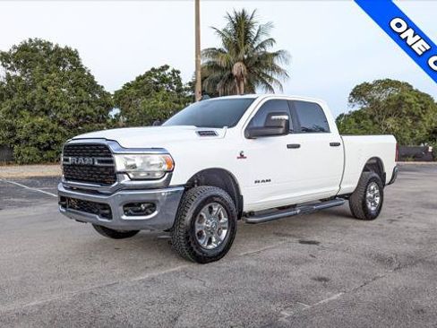 Used 2024 RAM 2500 Big Horn w/ Off Road Package AWD/4WD image 2