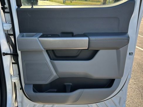 Used 2023 Ford F150 XLT w/ Trailer Tow Package image 12