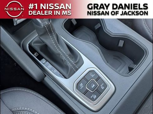 New 2026 Nissan Frontier SV w/ All-Weather Content Package AWD/4WD image 18