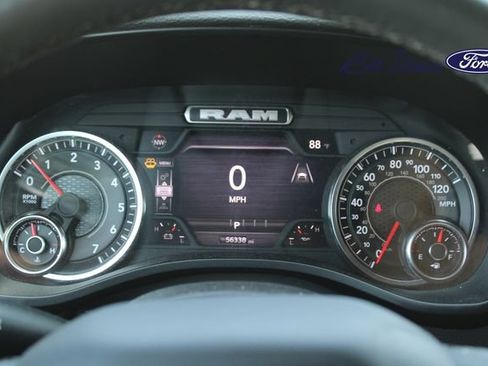 Used 2025 RAM 1500 Laramie AWD/4WD image 25