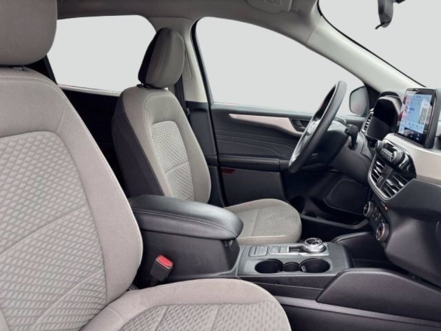 Used 2022 Ford Escape SE FWD image 10