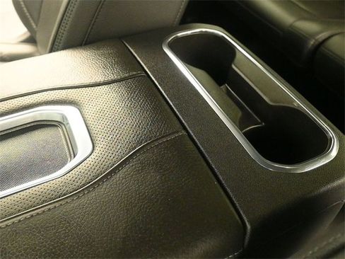 Used 2022 GMC Sierra 1500 Denali w/ Denali Reserve Package image 24