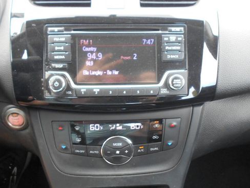 Used 2018 Nissan Sentra SV image 16