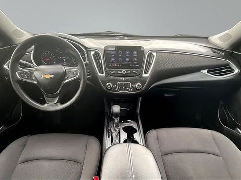Used 2023 Chevrolet Malibu LT FWD image 7