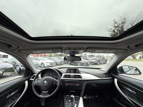 Used 2014 BMW 320i xDrive Sedan image 32