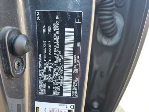 Used 2015 Toyota 4Runner SR5 Premium image 11