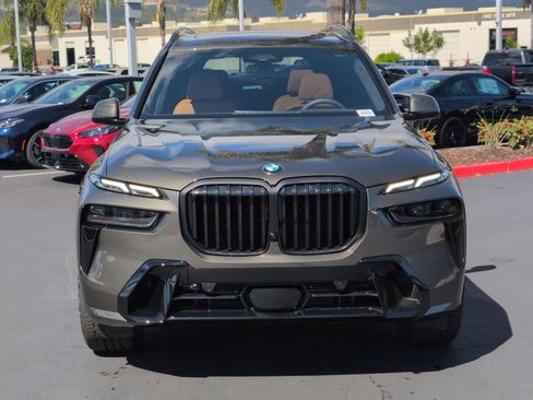New 2026 BMW X7 xDrive40i w/ Executive Package AWD/4WD image 3