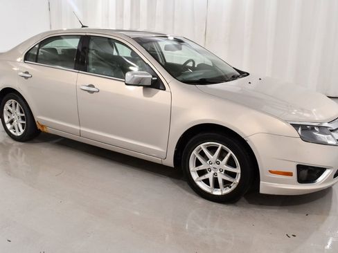 Used 2010 Ford Fusion SEL image 5