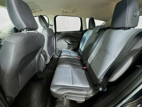 Used 2018 Ford Escape S image 26