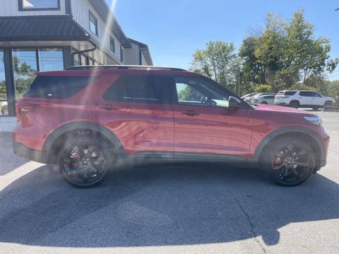 Used 2023 Ford Explorer ST w/ ST Street Pack image 6