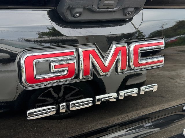 Certified 2025 GMC Sierra 1500 Elevation RWD image 12