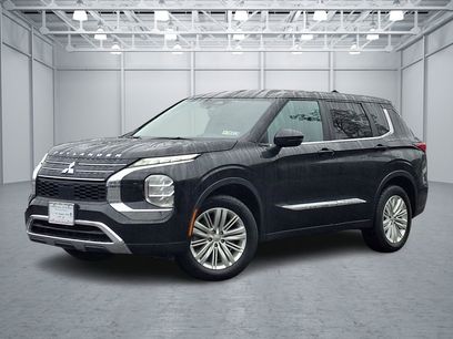 Used 2022 Mitsubishi Outlander ES