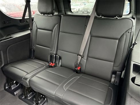 Certified 2025 GMC Yukon XL Denali image 23