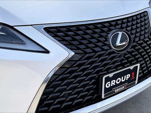 Used 2022 Lexus RX 350L Luxury image 29