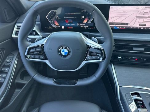 Used 2025 BMW 330i xDrive Sedan w/ Convenience Package image 25