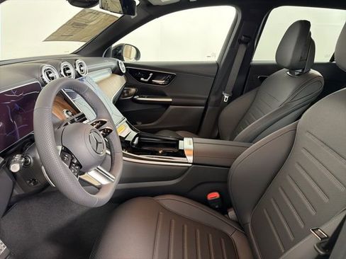 New 2026 Mercedes-Benz GLC 300 4MATIC image 11
