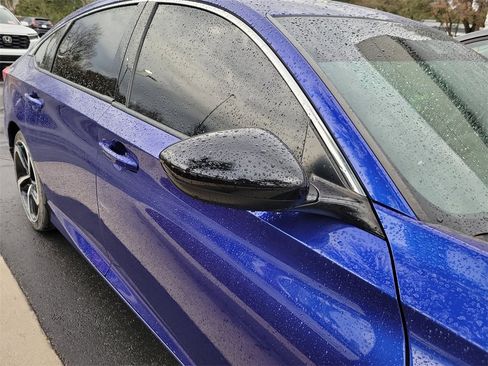 Used 2022 Honda Accord Sport image 11