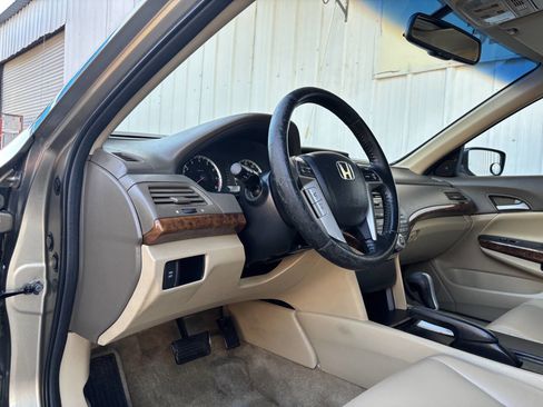 Used 2010 Honda Accord EX-L image 37