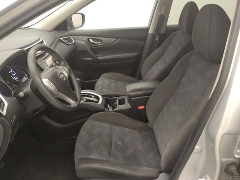 Used 2015 Nissan Rogue SV FWD image 17