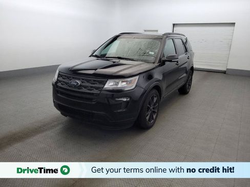 Used 2018 Ford Explorer XLT w/ Equipment Group 202A AWD/4WD image 1
