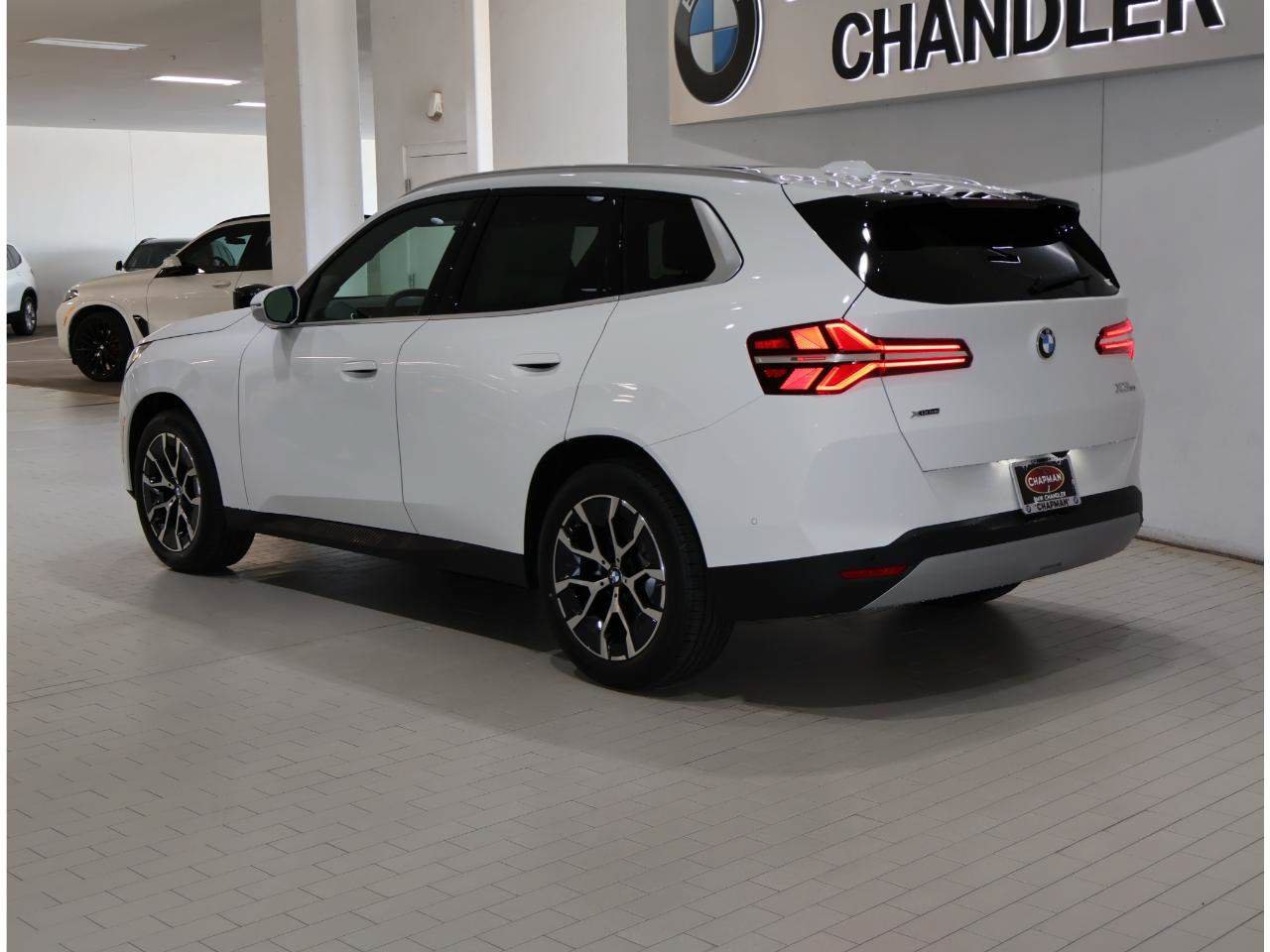 Used 2026 BMW X3 xDrive30i w/ Convenience Package AWD/4WD image 5