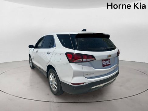 Used 2024 Chevrolet Equinox LT FWD image 5