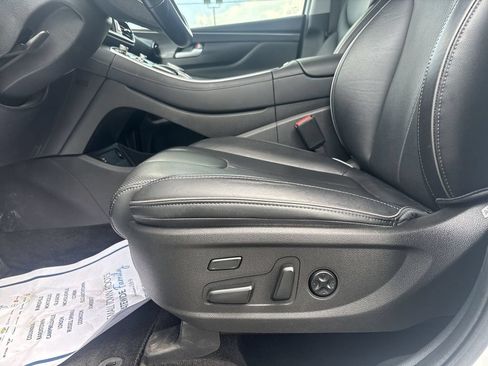 Used 2022 Hyundai Santa Fe Limited FWD image 16