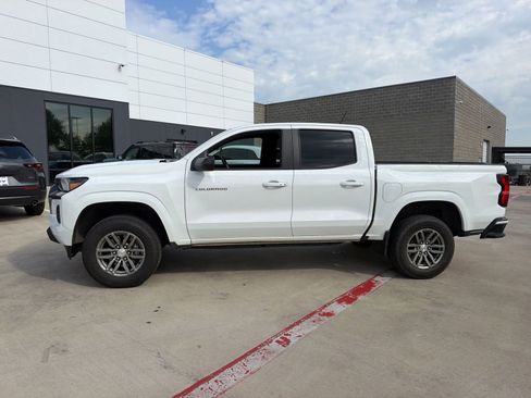 Used 2023 Chevrolet Colorado LT w/ LT Convenience Package RWD image 4