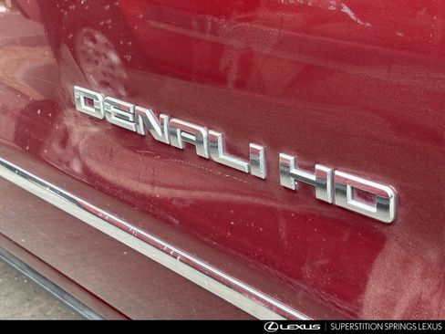 Used 2016 GMC Sierra 2500 Denali w/ Duramax Plus Package image 8