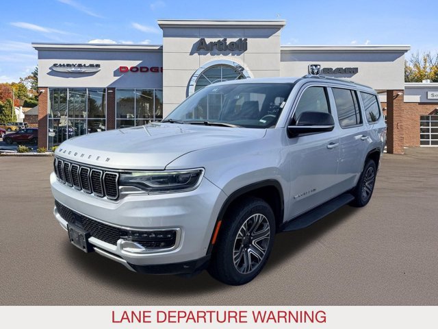 Certified 2024 Jeep Wagoneer Series II AWD/4WD image 4