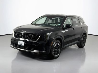 Used 2025 Kia Sorento S