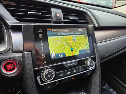 Used 2016 Honda Civic Touring image 5