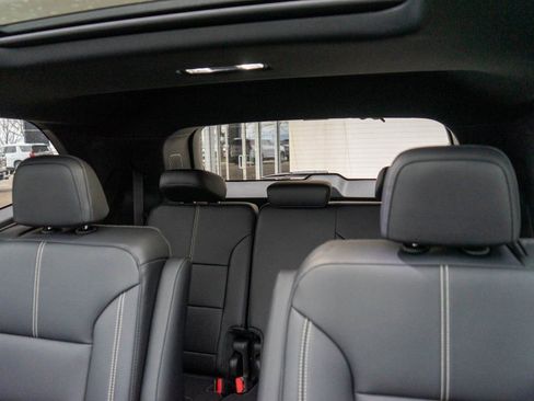 New 2026 GMC Acadia Elevation w/ Black Edition image 13