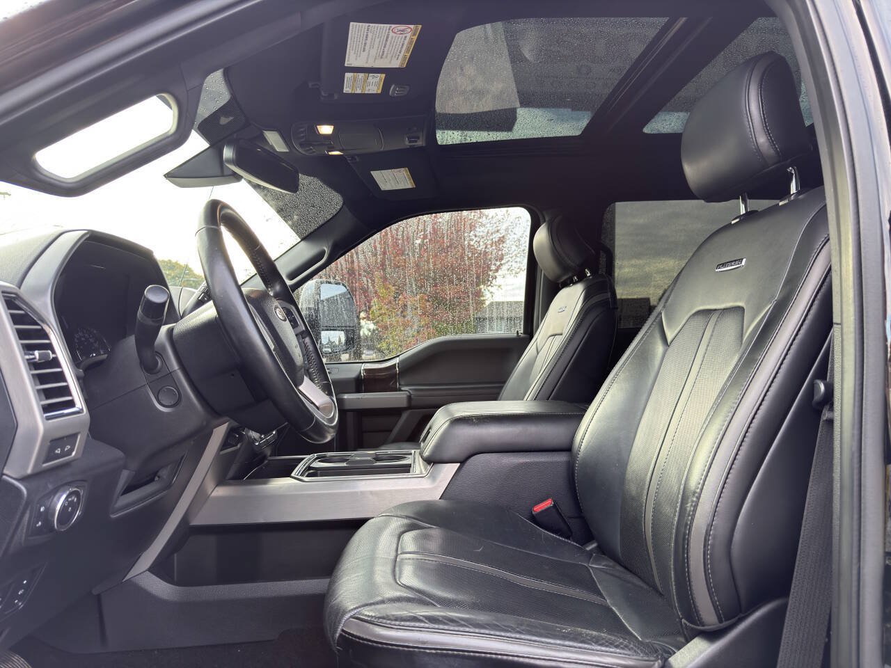 Used 2017 Ford F350 Platinum w/ Platinum Ultimate Package AWD/4WD image 3