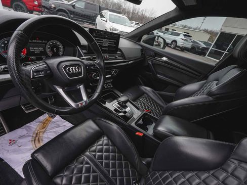 Used 2023 Audi SQ5 Premium Plus w/ Premium Plus Package image 16