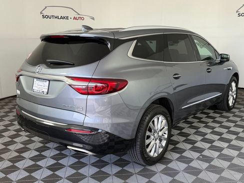 Used 2018 Buick Enclave Premium w/ Experience Buick Package AWD/4WD image 8