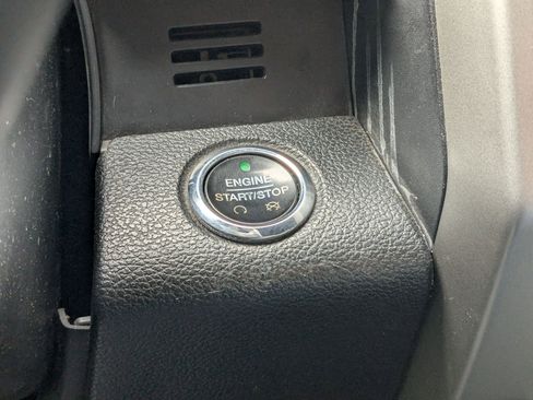 Used 2015 Ford F150 Lariat w/ Equipment Group 502A Luxury image 23