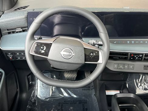 New 2026 Nissan Leaf Platinum+ w/ Cargo Package (Platinum+) image 12