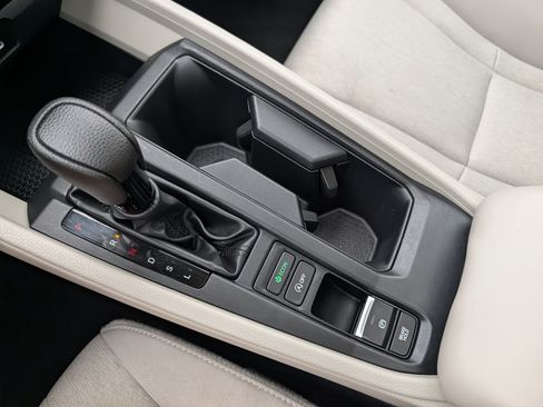 Used 2024 Honda Accord EX image 33