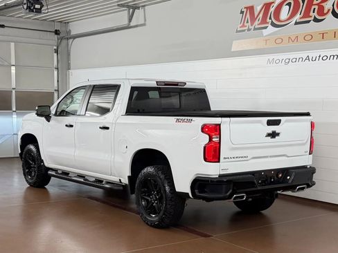 Used 2023 Chevrolet Silverado 1500 LT Trail Boss w/ LT Trail Boss Premium Package AWD/4WD image 6