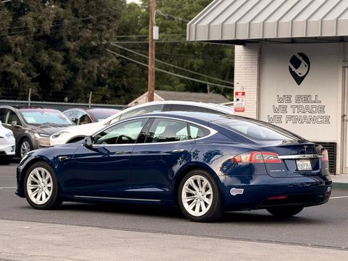 Used 2018 Tesla Model S 100D image 7
