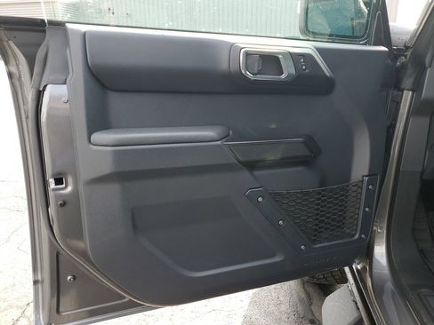 New 2025 Ford Bronco Badlands image 18