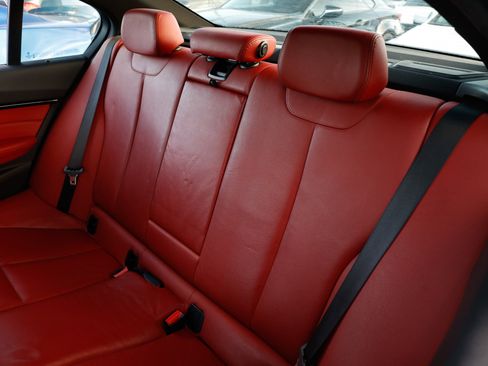 Used 2017 BMW 340i xDrive Sedan image 11