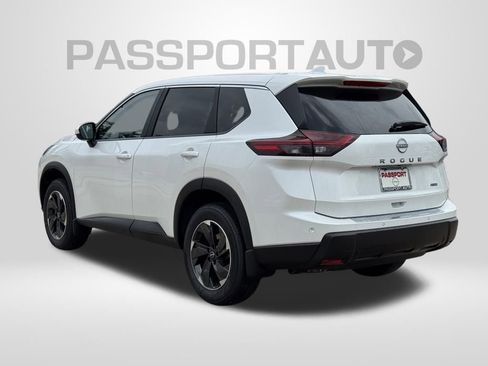 New 2026 Nissan Rogue SV image 4
